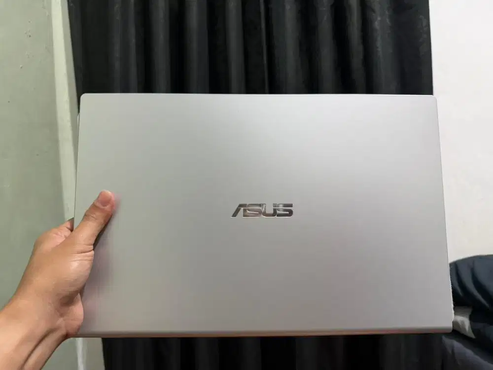 Di jual laptop ASUS A509FA