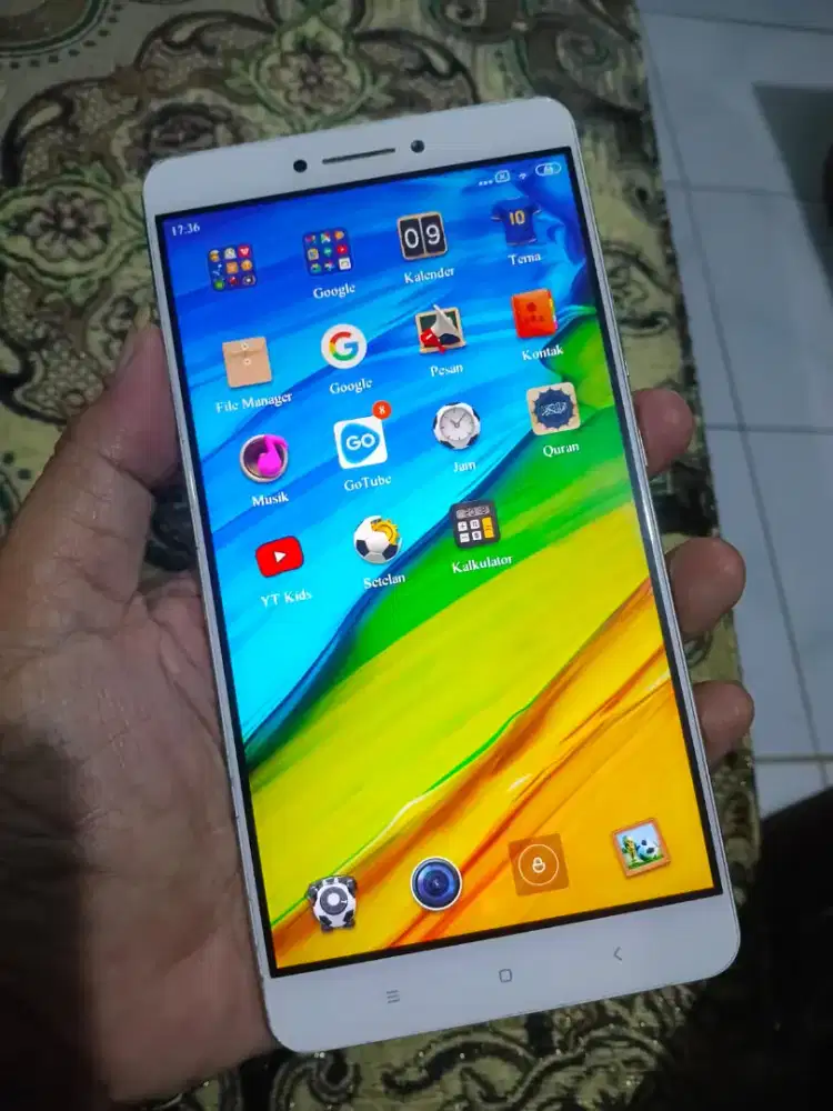 Xiaomi Mi max1.. 3/32.. layar bessar msh ok puny