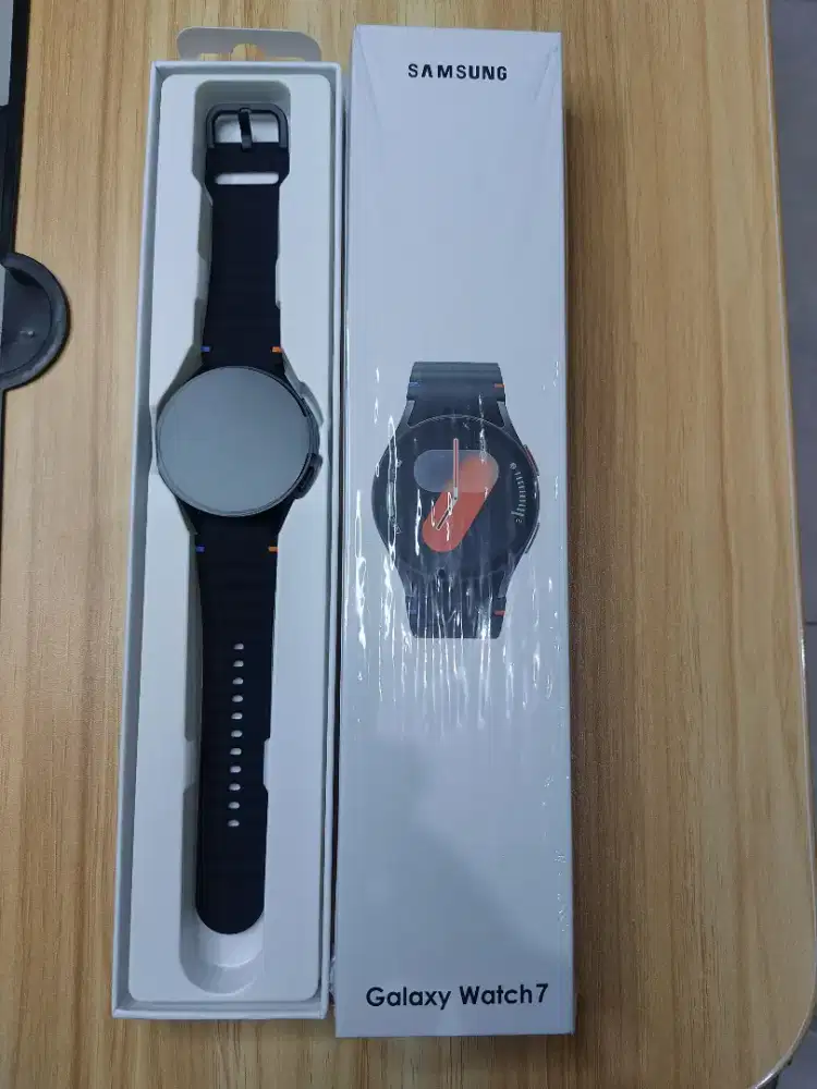 Samsung Galaxy Watch 7 Mirror
