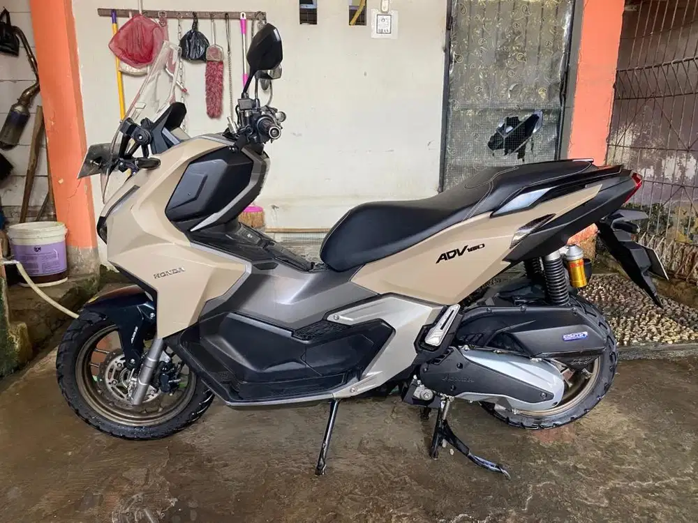 Honda ADV 160 Abs (individu) coklat brown bonus++