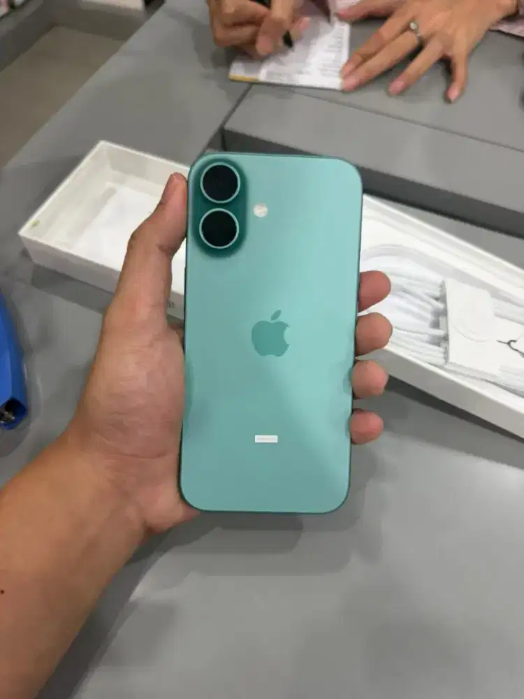 IPHONE 16 TEAL 128GB CASH&CREDIT 0% GRATIS 2X CICILAN