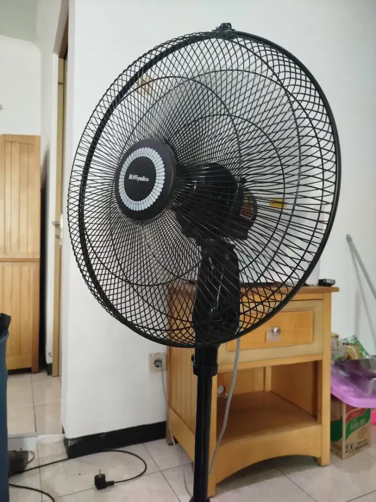 Kipas Angin Miyako KAS 1606 X