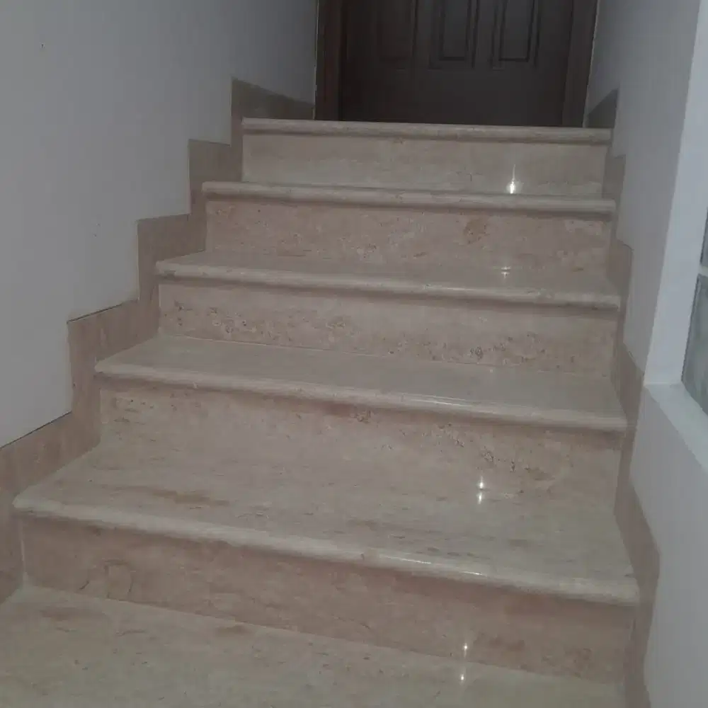 Tukang Pasang Marmer, Quadra, Granit. Kontraktor Bangun Rumah Mewah