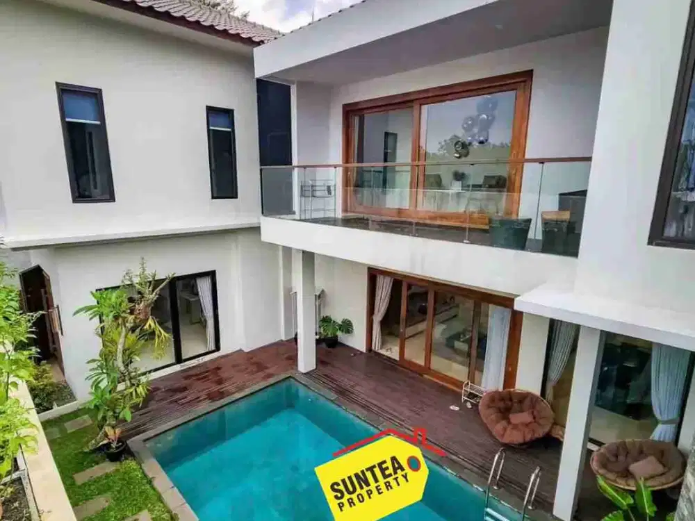 Rumah Tropis di Pondoklabu Jaksel ada Kolam Renang. 0288