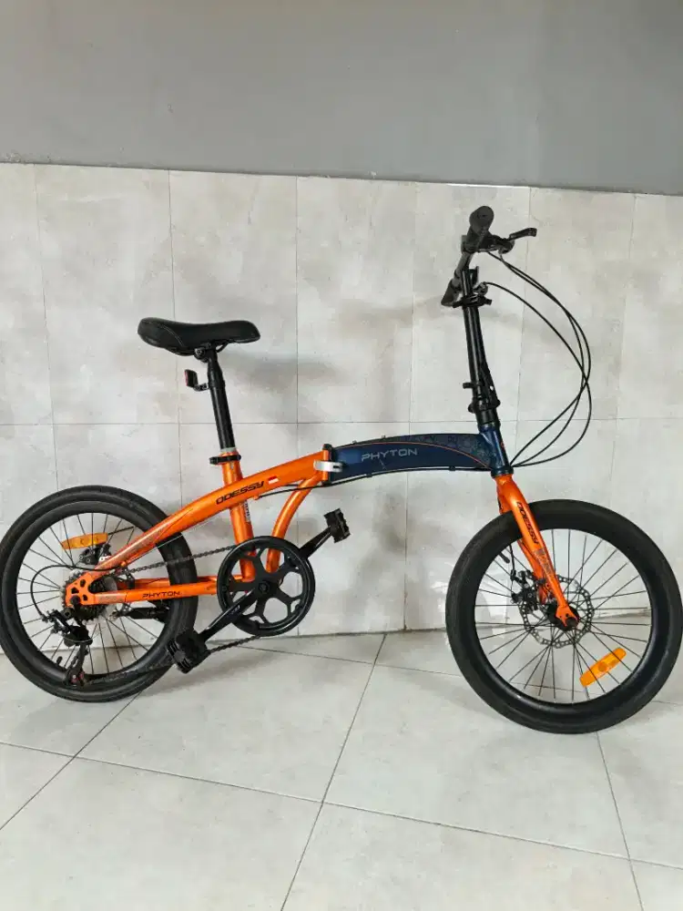 Sepeda lipat uk 20 odessy phyton Ori masih bagus