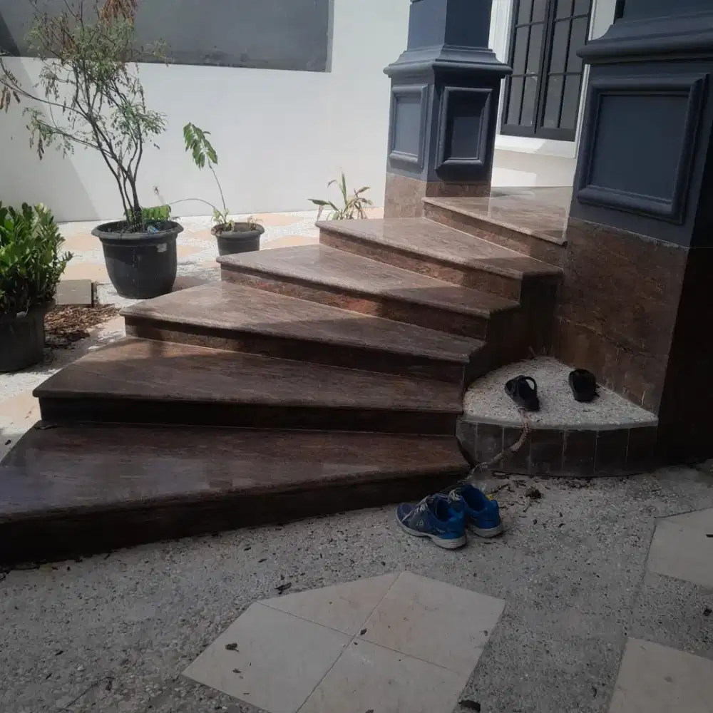 Tukang Pasang Marmer, Quadra, Granit. Kontraktor Bangun Rumah Mewah