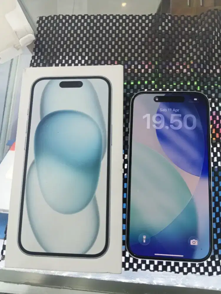 iPhone 15 128 iBox Garansi On /juni 2026 Fullset Ori