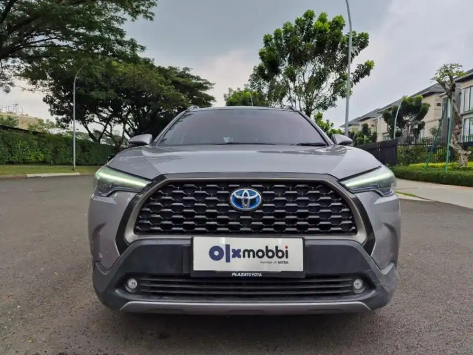 LOW DP Toyota Corolla 1.8 Cross Hybrid Bensin-AT 2022 RKO