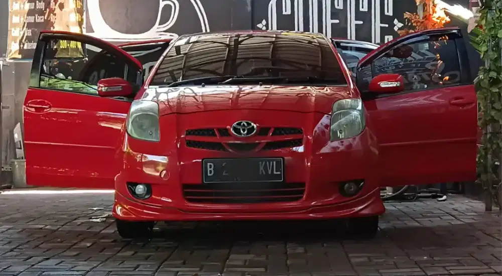 Toyota Yaris S Limited At 2007