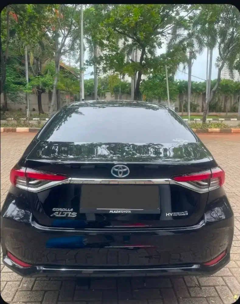 Altis Hybrid 2021