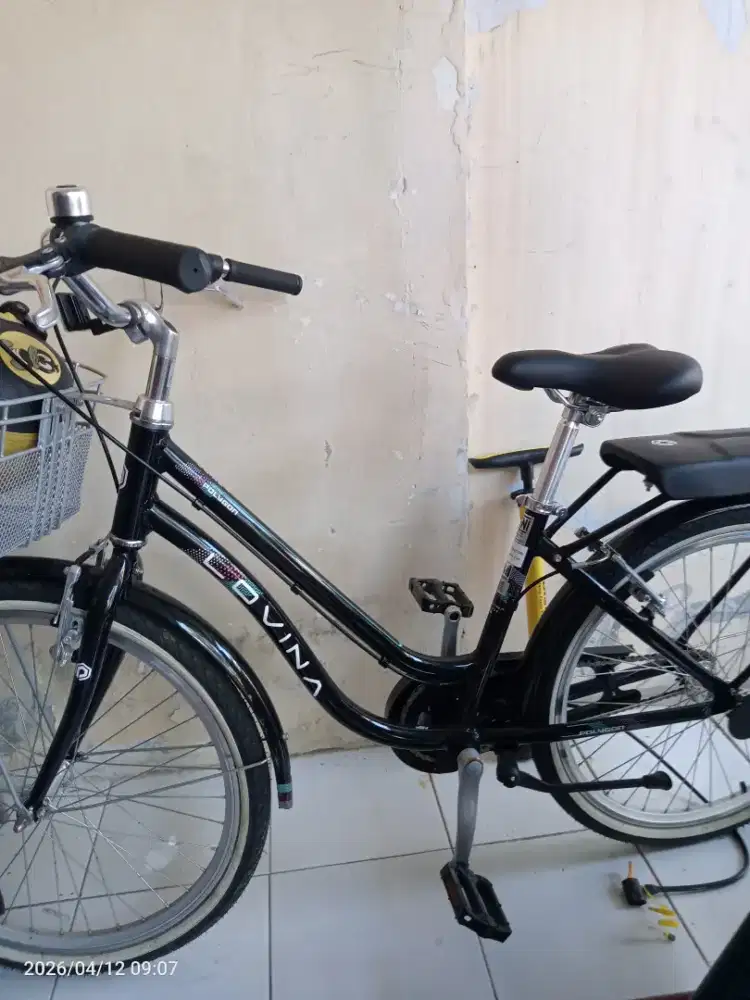 Polygon Lovina 24 like new jarang dipakai ban bawaan masih berambut