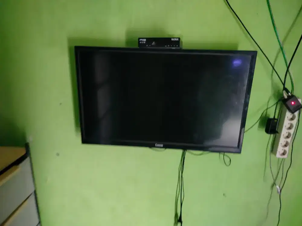 Jual tv coco bekas