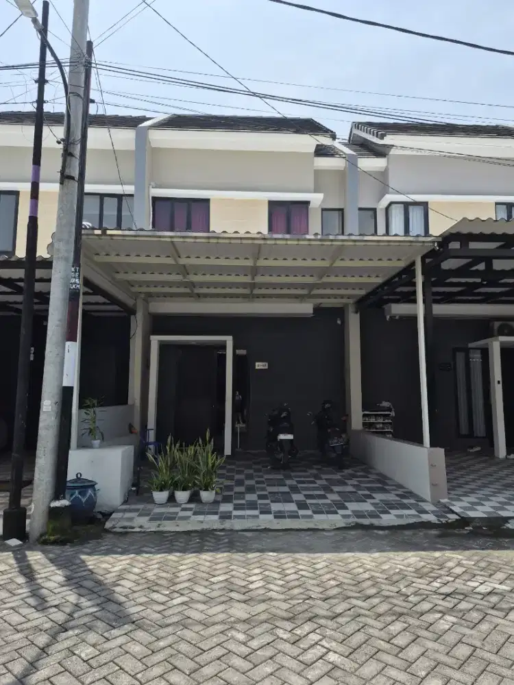 DIJUAL RUMAH GRAND ALANA REGENCY
