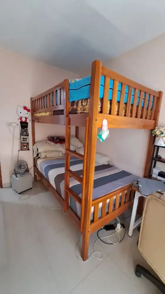 Dipan Kayu 2 tingkat ukuran atas bawah sama 120x200