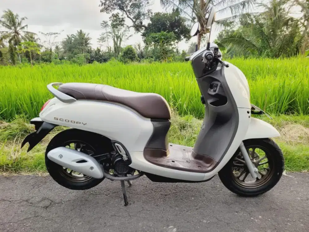 SCOOPY PRESTIGE 2024 KEYLESS