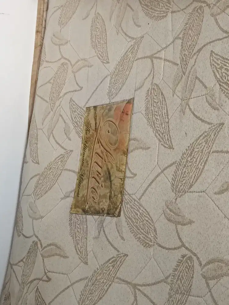 Kasur Tebal dan lebar 200cm x 200cm (Jual Butuh)