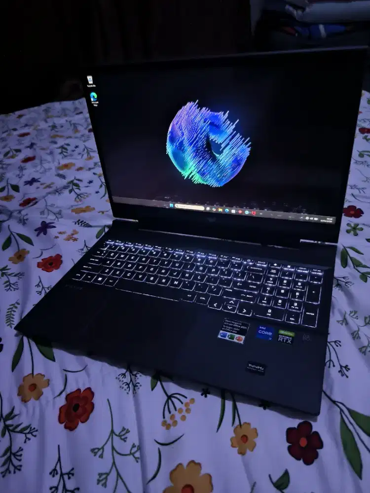 Hp Viktus Core i7 12700H ,ram 16GB .RTX 3060.SSD 512