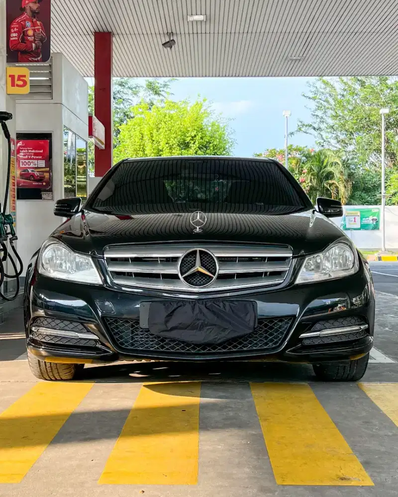 Mercedes Benz C200 W204 Facelift 2013