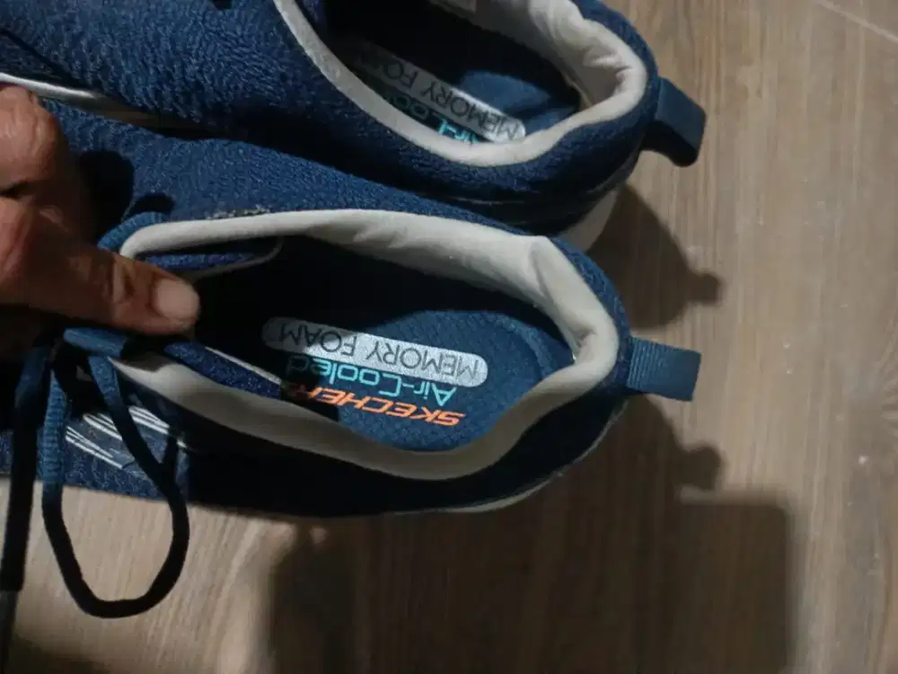 Ayo gan di cek sepatu nya