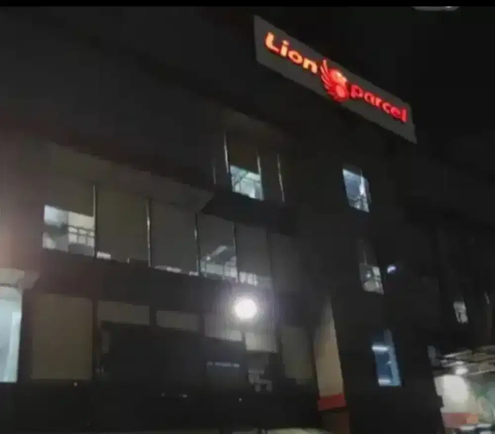 Di butuhkan kurir jemput paket/ pickup