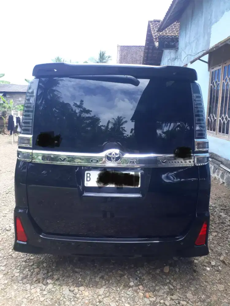 Toyota Voxy 2017 pmk pribadi