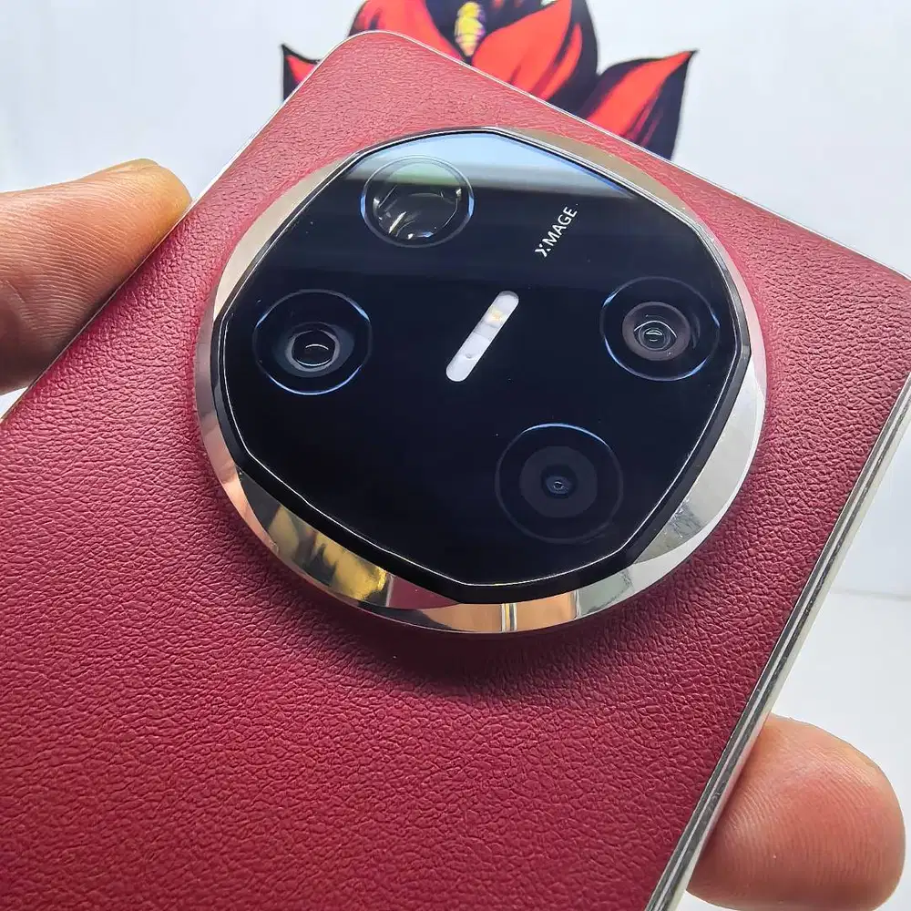 Huawei Mate X6 Nebula Red 99% 12/512 NOMINUS