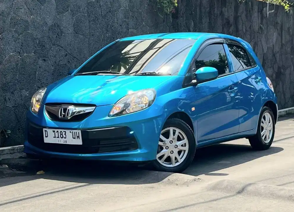 Honda BRIO CBU 1.3 E AT 2013 LowKM 125rb SERVICE RECORD HONDA BANDUNG