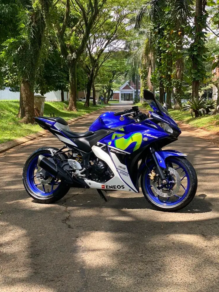 yamaha r25 2016 biru movistar