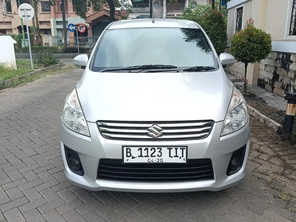 Suzuki Ertiga 2015 Bensin