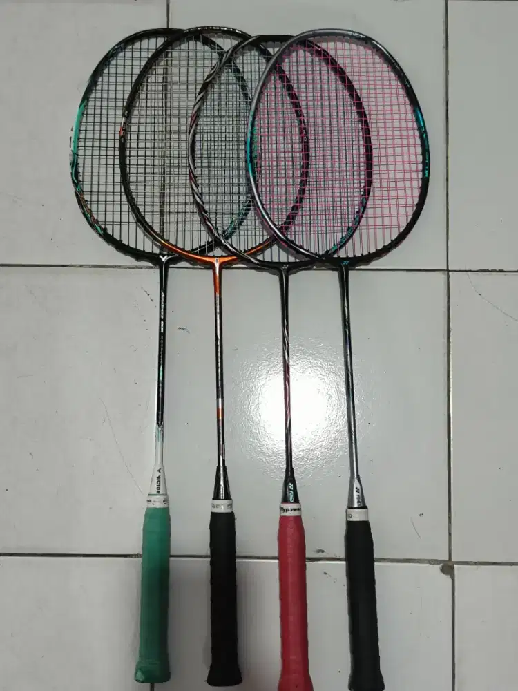 Yonex astrox 88d pro, 100zz, victor 90k metallic, felet woven 999