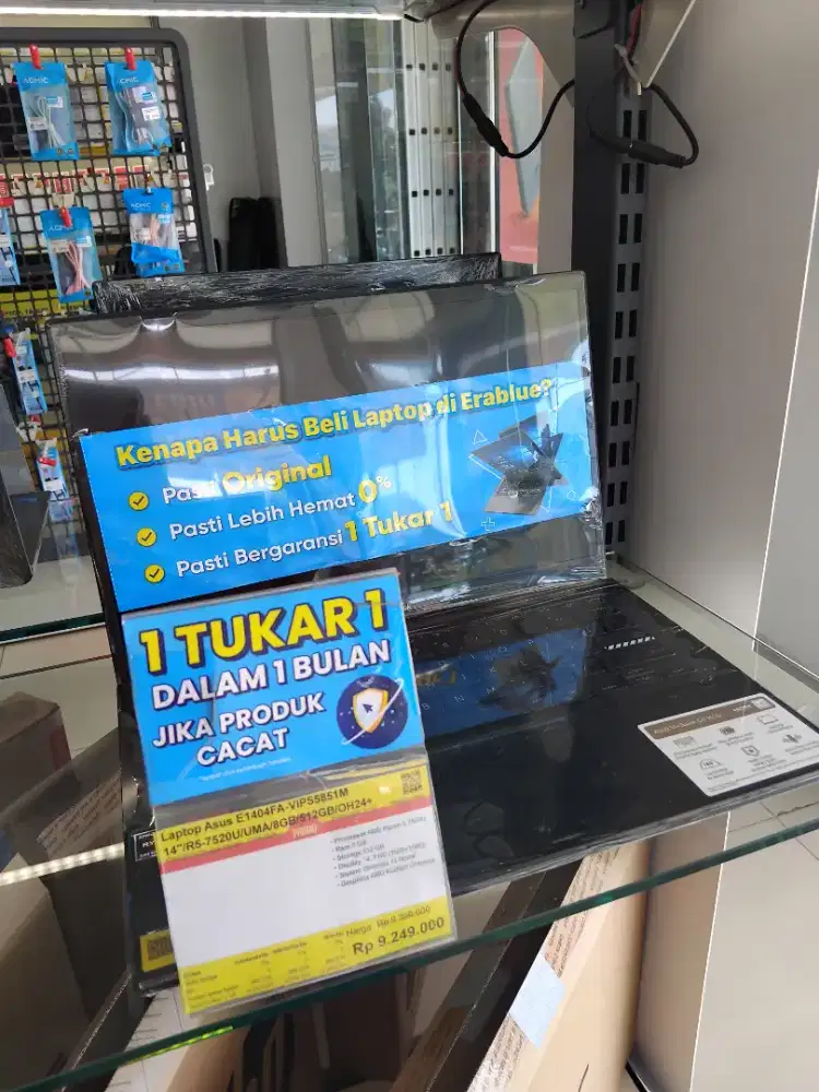 Laptop ASUS 14inch 8 512gb oh24+