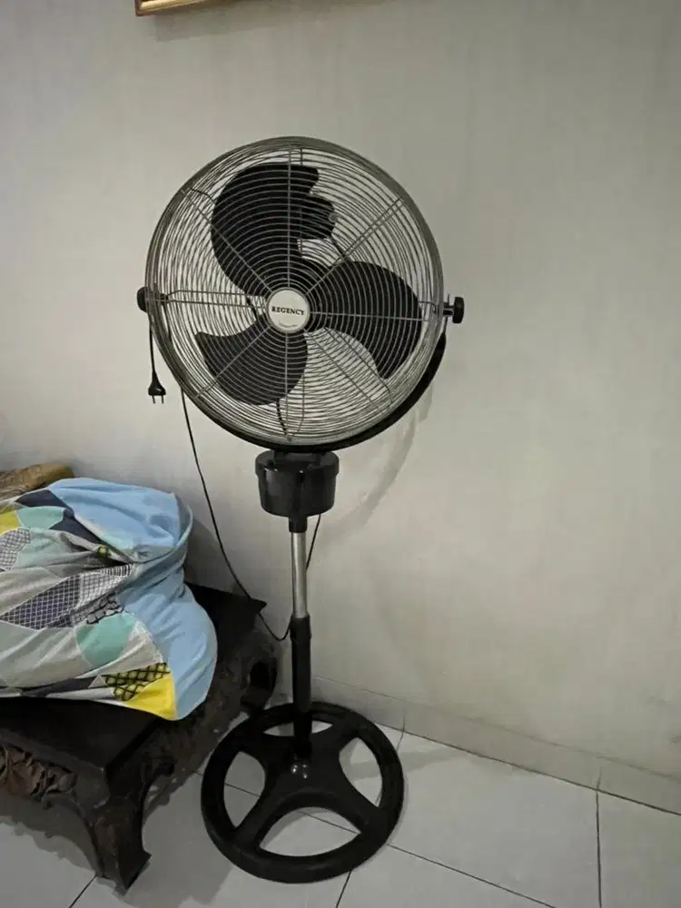 Kipas angin regency 20 inch