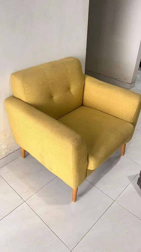 Sofa 3 set + meja kuning