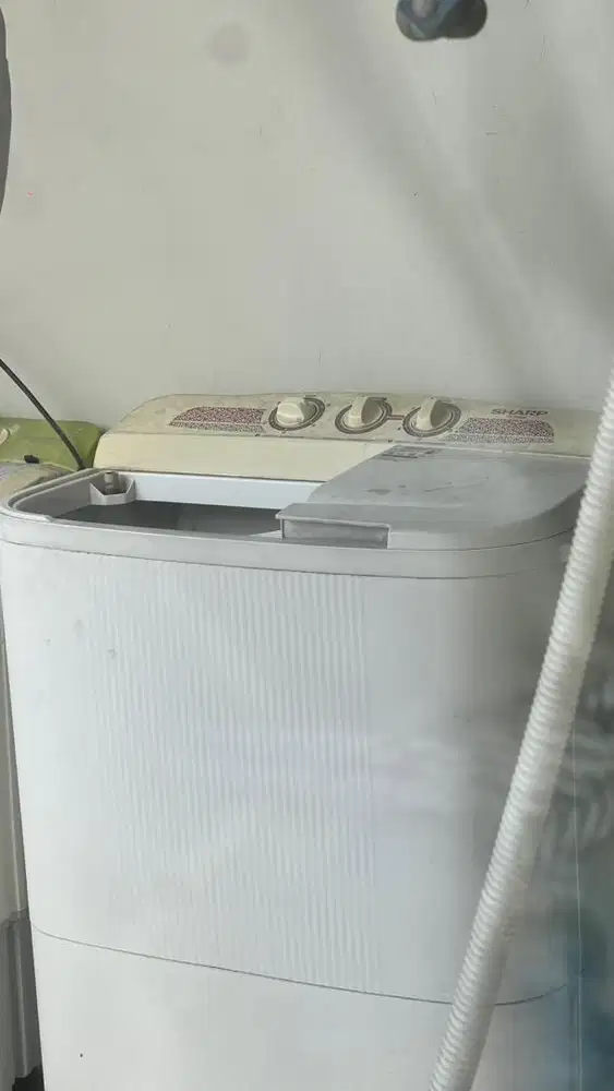 Mesin cuci 2 tabung bekas murah Sharp