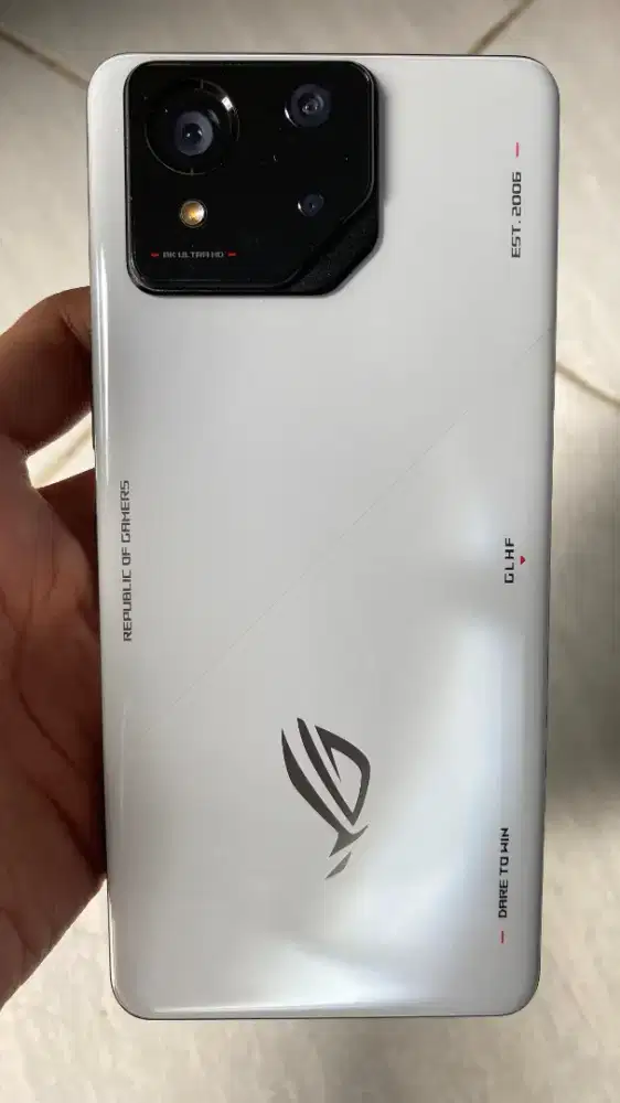 Asus ROG Phone 8 12/256 Silver