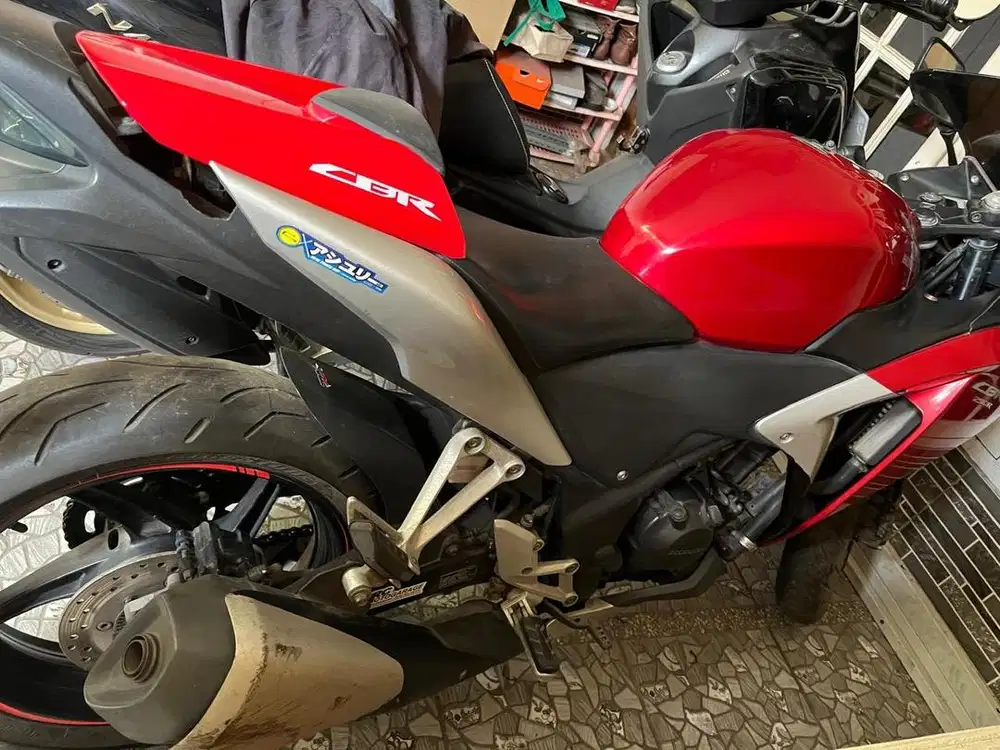 CBR 250R 2011 ABS CBU (Mata Satu) - Low KM