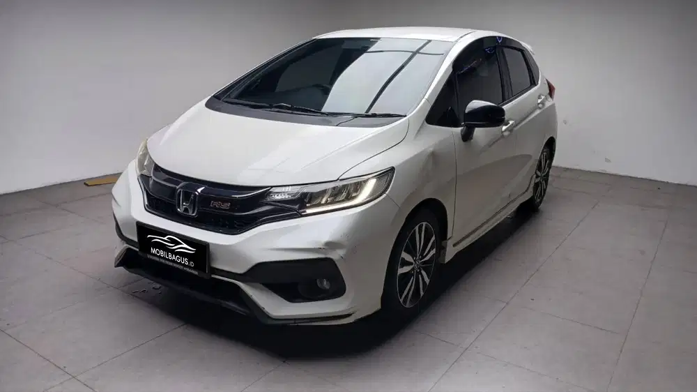 [ISTIMEWA SUPERLOW KM!!!] Honda Jazz 1.5 RS AT 2018 NoPol Ganjil