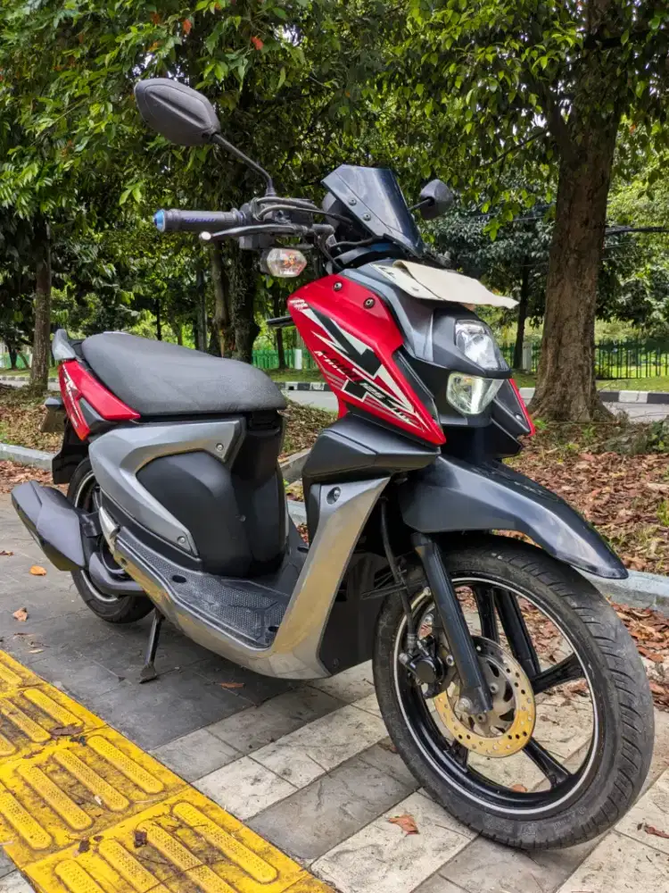 Yamaha X-Ride 125 XRide Bluecore ECO gress