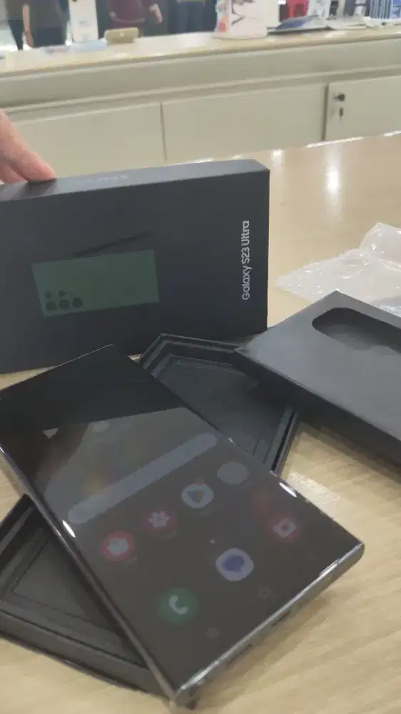 Samsung s23 ultra garansi resmi