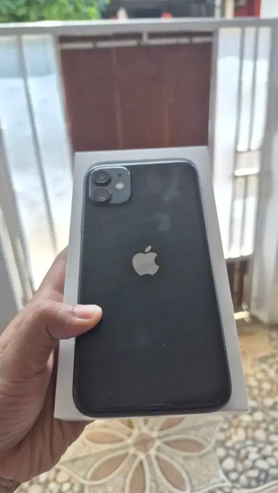 DI JUAL IPHONE 11 128 GB Digimap, MULUS NOMINUS EX PEMAKAIAN PRIBADI
