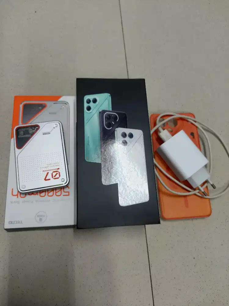 TECNO POVA 7 5G 8/256 MULUS FULLSET