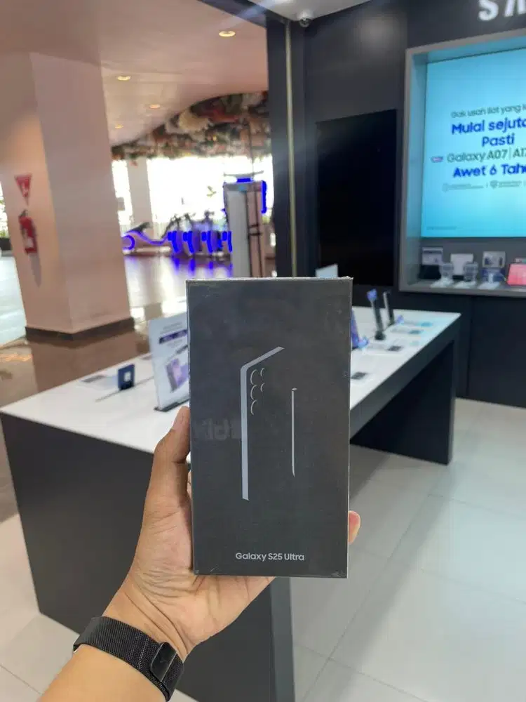 GALAXY S25 ULTRA 12/256 NEW