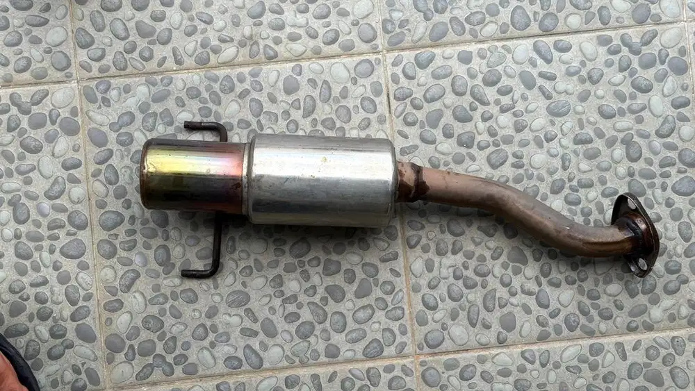 Knalpot racing brio HKS tinggal pasang