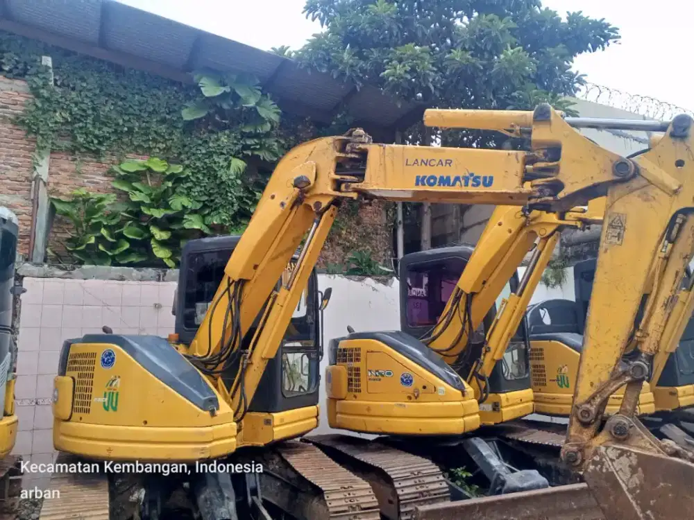 Excavator Komatsu PC75UU-2