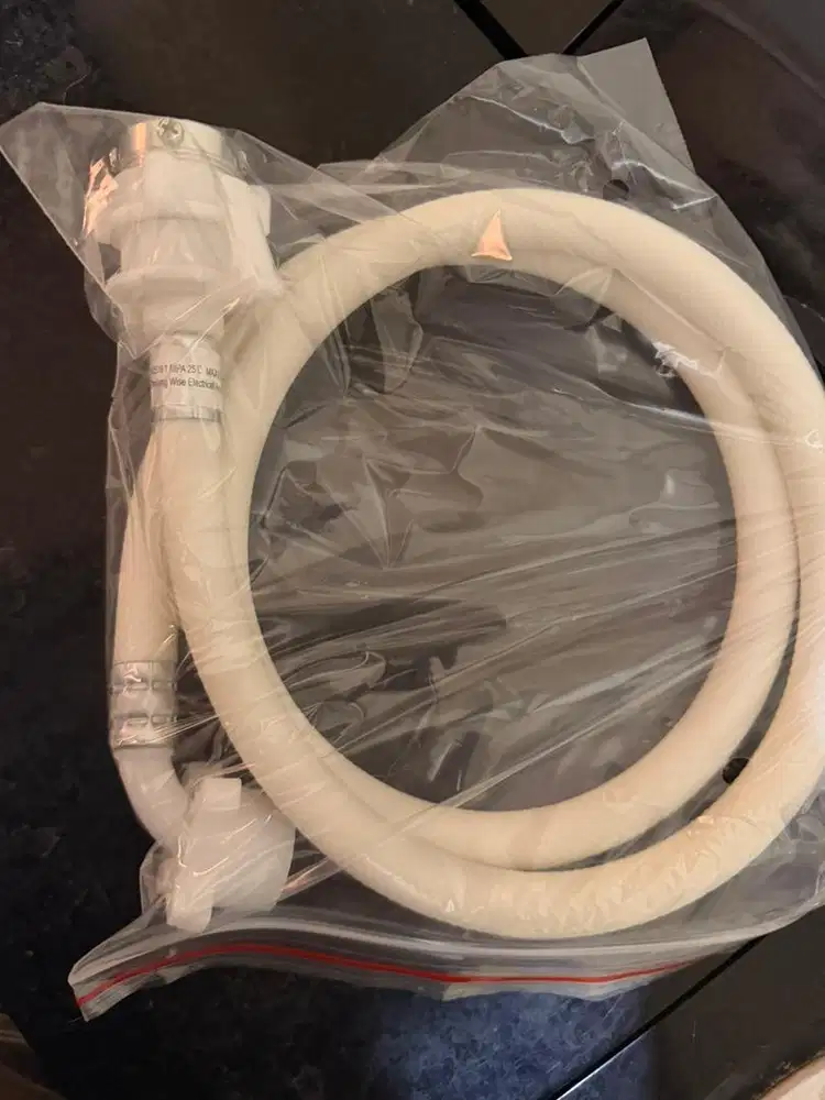 Selang Inlet Mesin Cuci Universal 1 meter Front and Top Loading