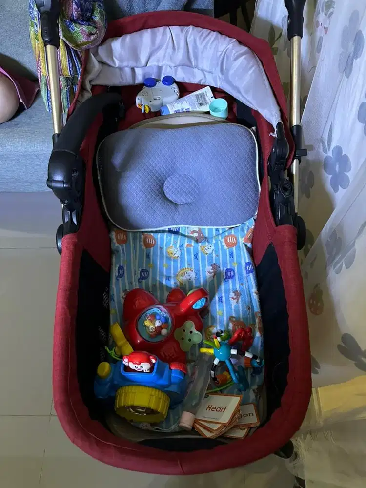 Stroller Bayi merk Hugo