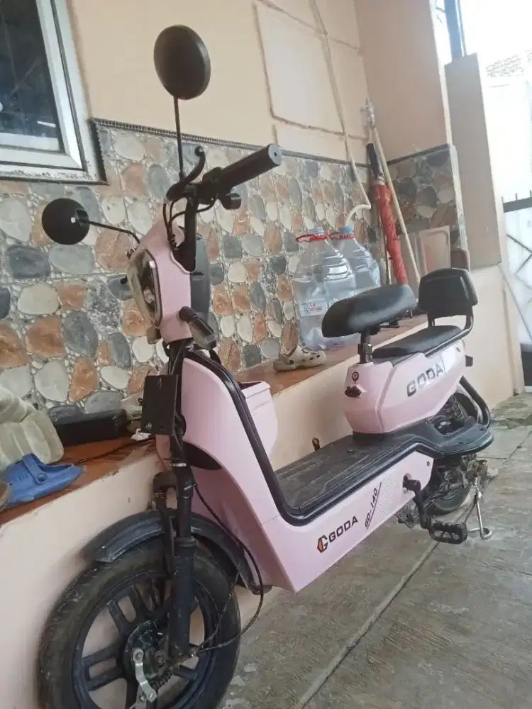 Sepeda listrik goda