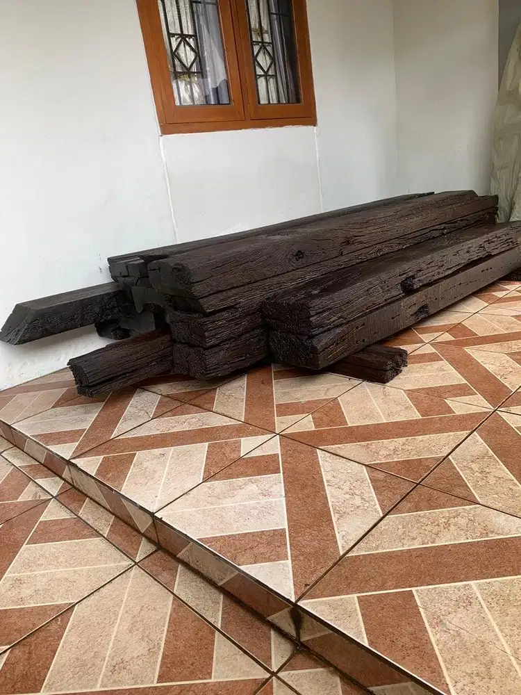Kayu Ulin Rustic