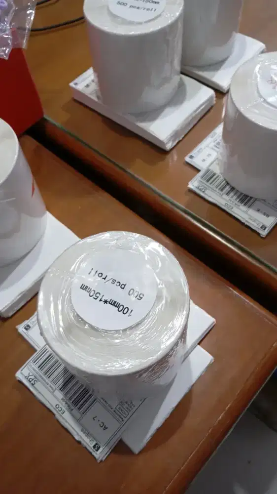 Dicari pria dan wanita buat di online shop