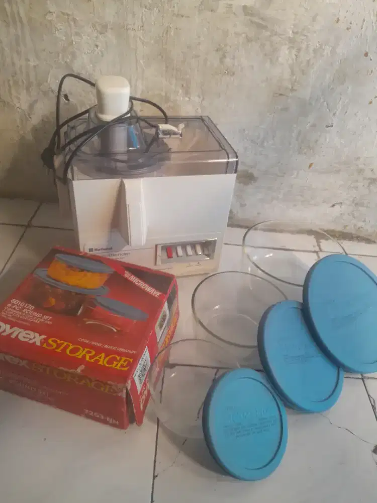 Jual juicer blender dan mangkuk pyrex normal layak pakai